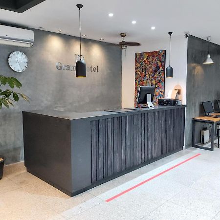 Dg Grami Hotel Paranaque City Kültér fotó