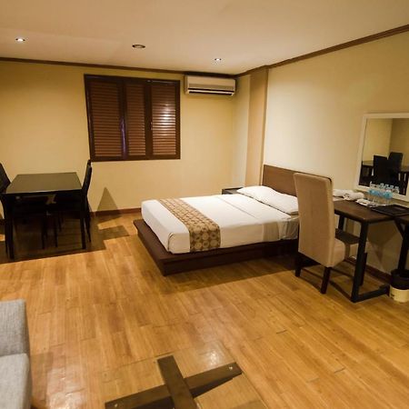Dg Grami Hotel Paranaque City Kültér fotó