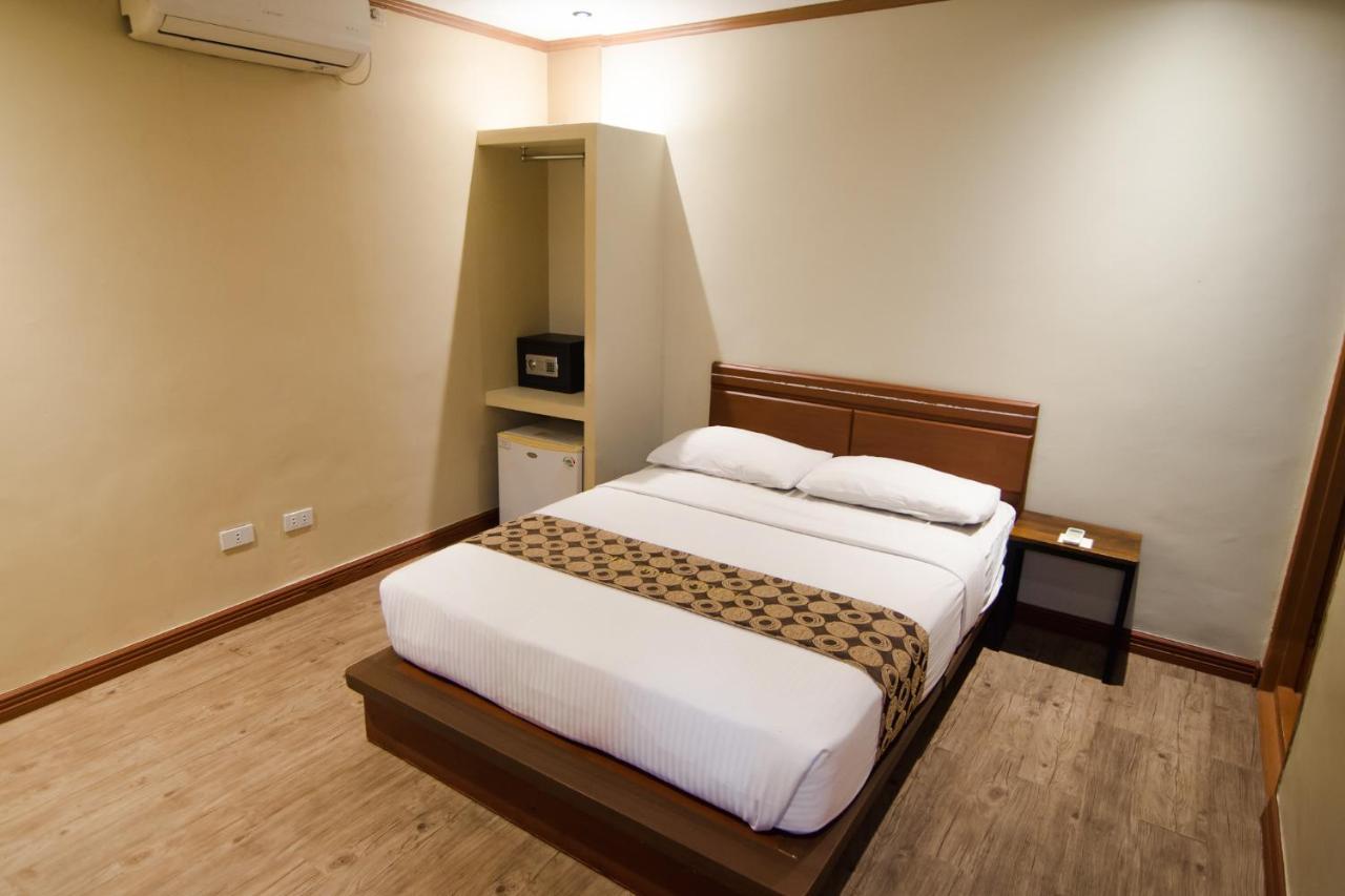 Dg Grami Hotel Paranaque City Kültér fotó