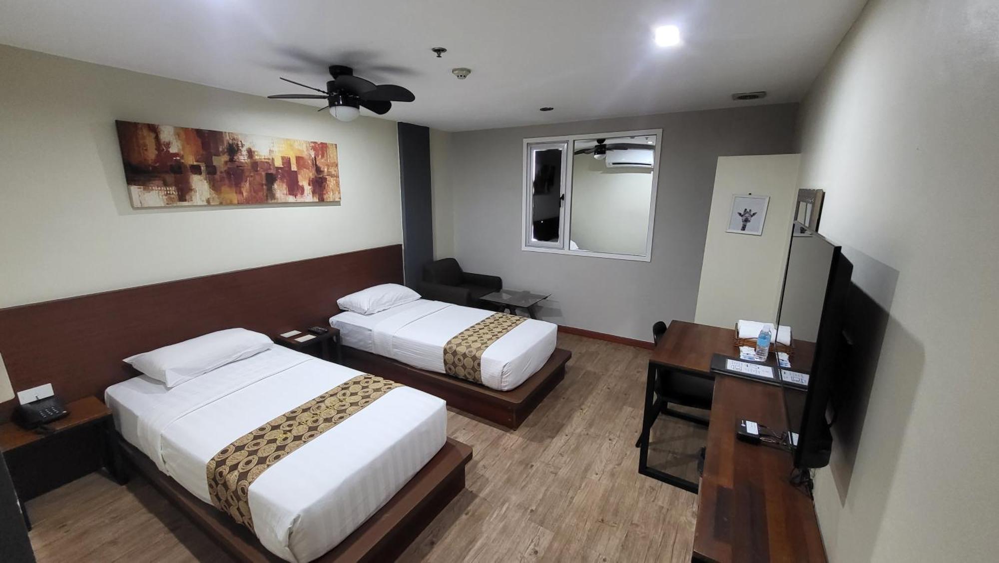 Dg Grami Hotel Paranaque City Kültér fotó