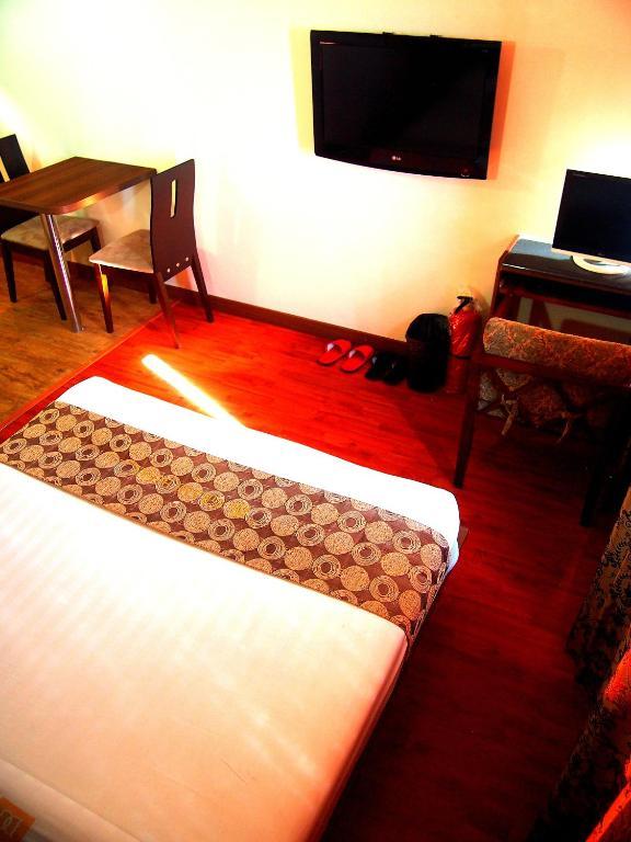 Dg Grami Hotel Paranaque City Szoba fotó